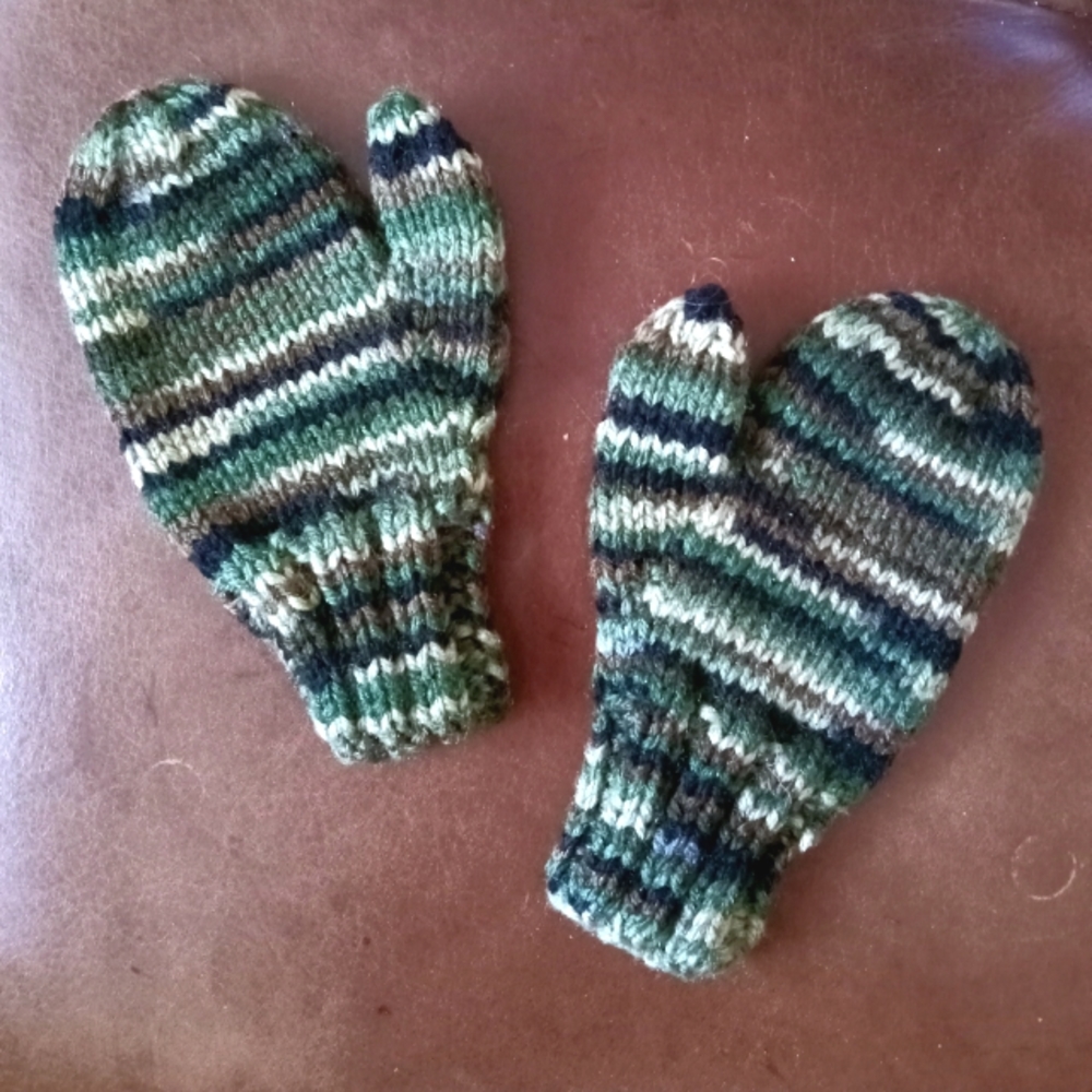 Handmade Handknit Forest Green Camouflage Mittens Toddler Small 2T
